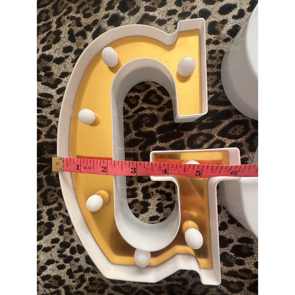 Gold Graduation GRAD Light Up LED Letters Table Decor + Congrats Grad Pennant - Picture 14 of 16
